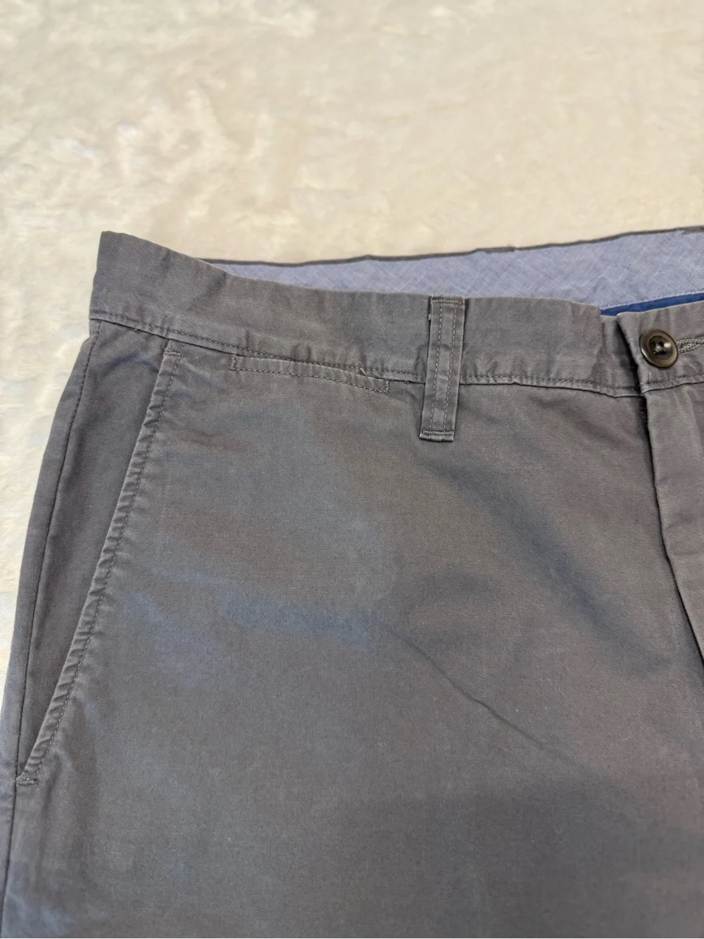 J.Crew Men’s Essex Classic Fit 100% Cotton Chinos in Size 32Wx34L
